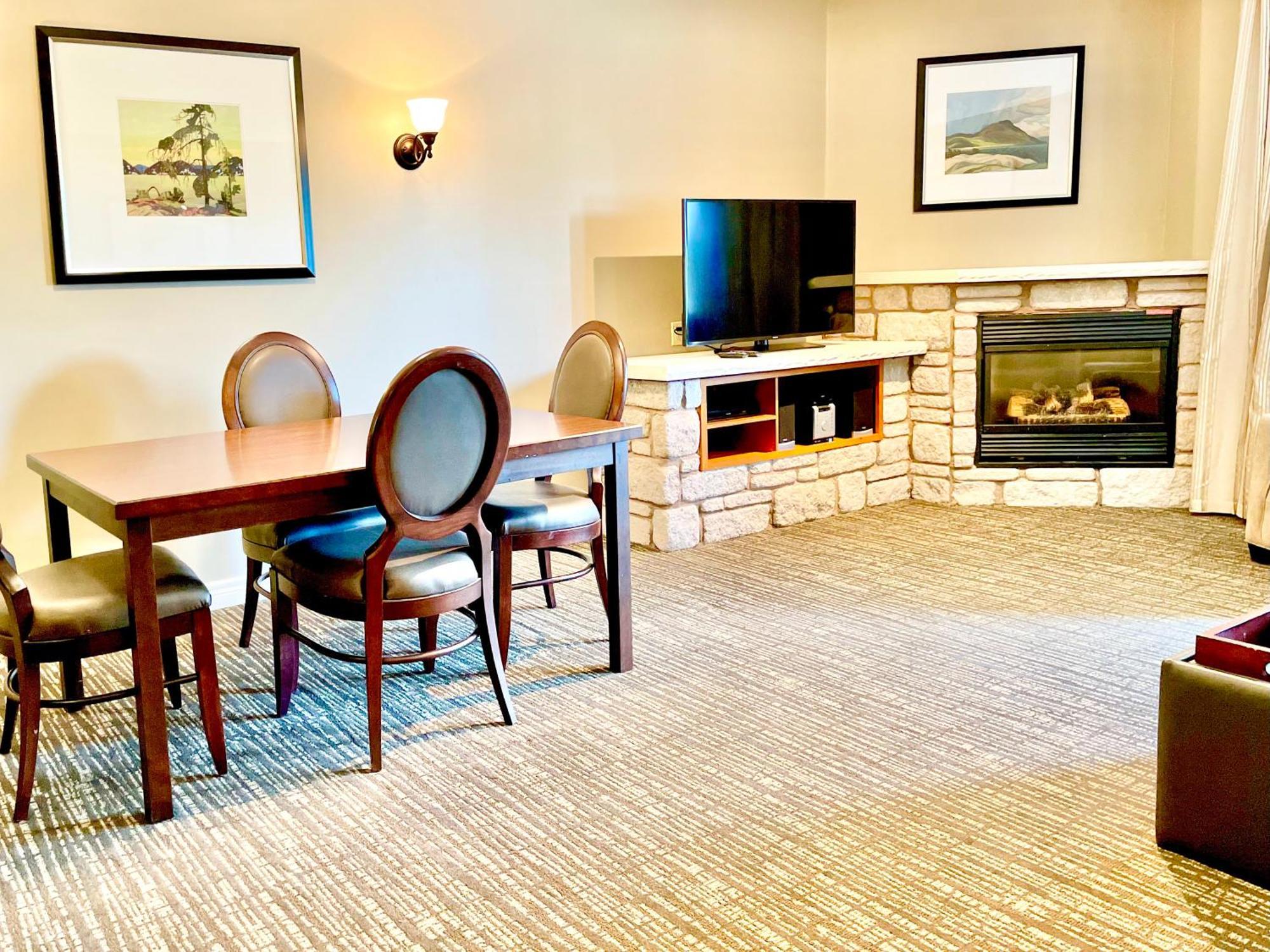 Hillside Haven: Carriage Club Resort Retreat Edgar Bagian luar foto